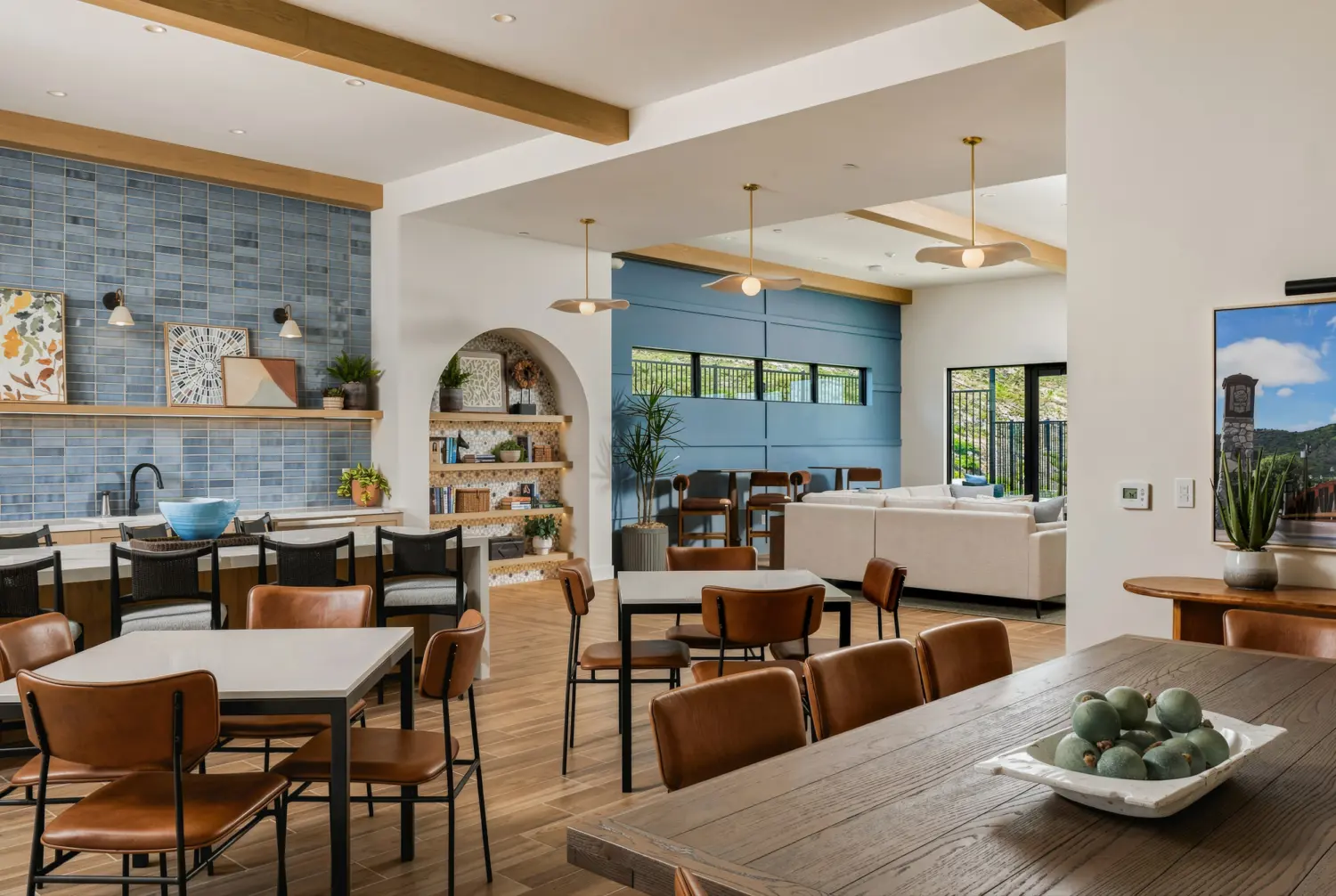 07_Altair_Clubhouse_interior